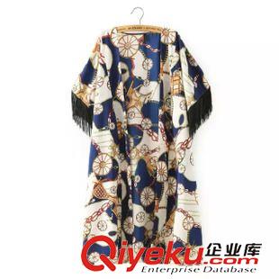 防曬衣 歐美風(fēng)時(shí)尚 女夏季必備馬車(chē)印花流蘇袖寬松和服防曬衣1XZ-6.426