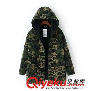 外套 /夾克 2015秋冬女裝新品開衫 加厚迷彩羊羔毛兩面穿連帽外套11AK-9.715