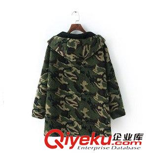 外套 /夾克 2015秋冬女裝新品開衫 加厚迷彩羊羔毛兩面穿連帽外套11AK-9.715
