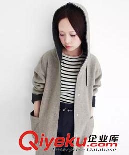 未分類 韓版氣質人氣爆款 女士雙口袋雙色呢料灰色連帽大衣外套4WP-7.058