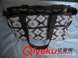 媽咪包 專業(yè)生產(chǎn)制造時尚休閑包 媽咪包 簡約女包 化妝包 手拎包 背包原始圖片2