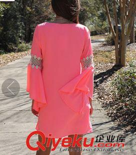 7.20號(hào)新款 速賣通女裝2015時(shí)尚新款歐美V領(lǐng)蕾絲拼接喇叭袖寬松連衣裙女裙原始圖片2