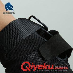 手套 董嘉駿 黑鷹戰(zhàn)術(shù)半指手套男 戶外格斗攀登防護(hù)運(yùn)動(dòng)半指手套原始圖片3