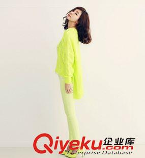 8月19 NEW! 2015早秋新款韓國東大門官網(wǎng)炫彩糖果色螺紋不規(guī)則下擺針織毛衣女原始圖片3