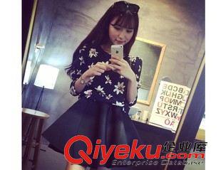 8月7日新款 阿里巴巴批發(fā)網女秋冬甜美復古花色長袖短款百搭打底衫雪紡衫8-7原始圖片2