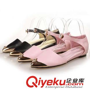 8月5日上市 2015春款真皮魚紋女鞋 經典低跟尖頭單鞋 韓國時尚女鞋批發(fā)