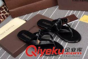 2015年6月份新款 2015歐洲站新款真皮金屬夾趾人字拖鞋平底平跟休閑沙灘拖鞋女夏原始圖片2