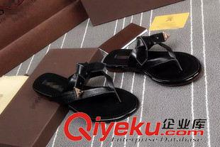 2015年6月份新款 2015歐洲站新款真皮金屬夾趾人字拖鞋平底平跟休閑沙灘拖鞋女夏原始圖片3