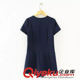 22號新款 JE0822  15新款 歐美風側(cè)排扣裝飾圓領(lǐng)短袖修身連體褲 女連體短褲原始圖片2