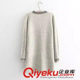20號新款 LXC0820   15新款韓版V領(lǐng)條紋邊單排扣修身中長款毛衣外套 女原始圖片2