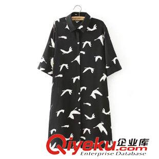 27號新款 BOOD5528    15新款歐美風(fēng)小鳥圖案印花翻領(lǐng)中袖長款襯衫  女外套原始圖片2