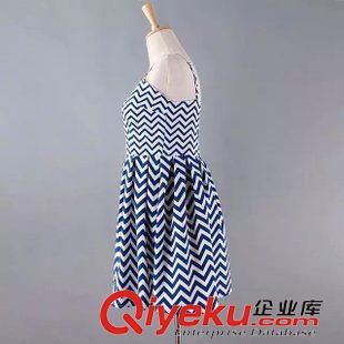 19號新款 NXD0523     2015新款歐美風波浪條紋圖案性感露背吊帶連衣裙 女原始圖片3
