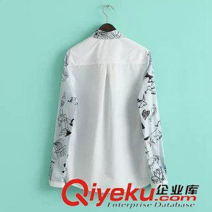 3號新款 IC8403    2015新款 歐美時尚拼色條紋涂鴉印花翻領(lǐng)長袖女式襯衫原始圖片2