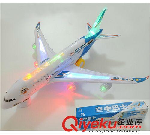 電動(dòng)系列 兒童玩具 飛機(jī) 大號(hào)A380空中巴士 電動(dòng)燈光音樂(lè)萬(wàn)向飛機(jī)玩具 133