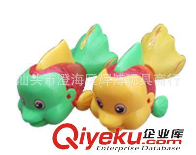 創(chuàng)意精品玩具 拉線玩具魚 1元玩具批發(fā) 燈光小金魚 卡通拉線發(fā)光玩具 裝糖 贈(zèng)品