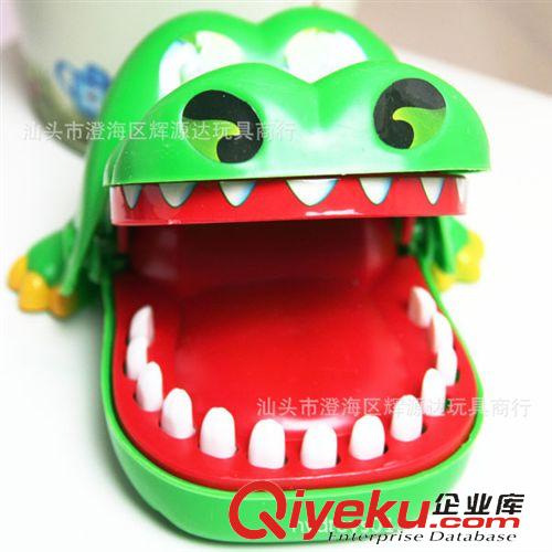 整人玩具 供應(yīng)會(huì)大號(hào)盒裝瘋狂鱷魚(yú)拔牙齒親子玩具成人整盅咬手兒童益智玩具原始圖片2