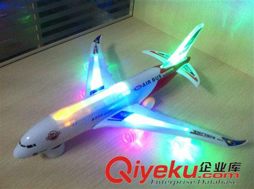 車模型 電動(dòng)飛機(jī) 電動(dòng)燈光音樂語音飛機(jī) 塑料玩具廠家直銷原始圖片2