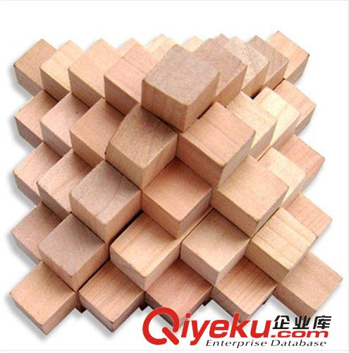  孔明鎖 解鎖  本心鎖孔明鎖6cm 情人節(jié)禮物 禮品工藝品 小商品批發(fā) 地?cái)偀徜N品