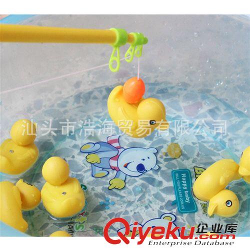 釣魚(yú)玩具 磁性釣魚(yú)散裝立體黃色小鴨子 廠家直銷(xiāo)批發(fā)兒童益智玩具公園地?cái)傇紙D片3