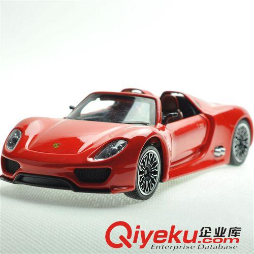彩珀合金車 鐵車{zz1}1:32 豐田霸道警車  越野車警車回力聲光玩具車 澄海批發(fā)