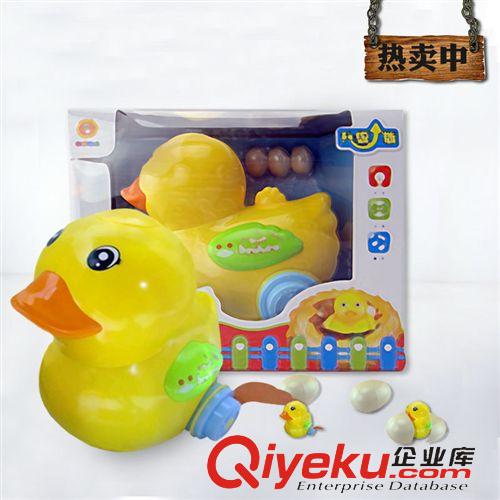 電動(dòng)閃光玩具 直銷批發(fā) 兒童益智電動(dòng)萬向燈光音樂小螃蟹玩具 地?cái)偺詫殶豳u混批