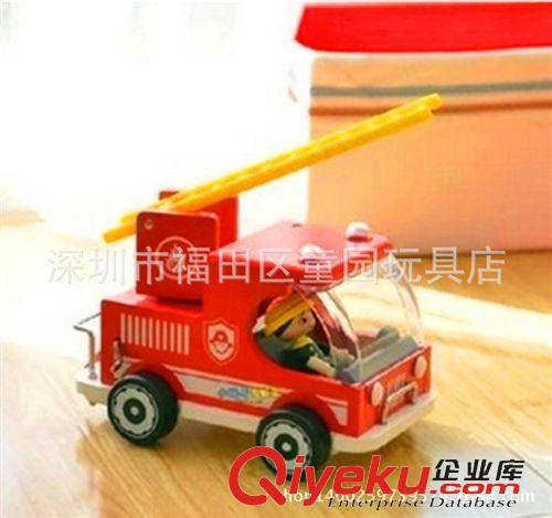仿真玩具車 德國(guó) Hape 木制玩具消防車帶公仔男孩情景游戲禮物早教益智消防員