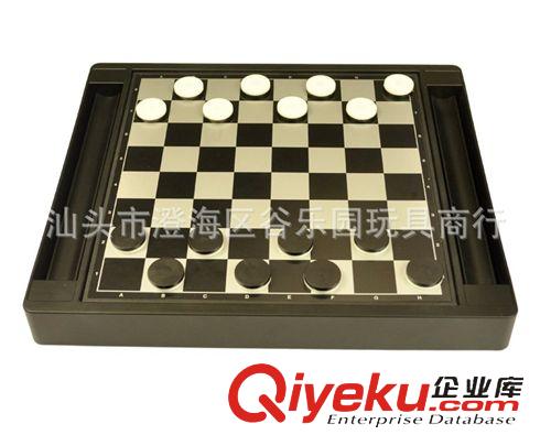益智玩具 21合1游戲棋 21款棋 款款經(jīng)典 正版友邦 象棋 跳棋 飛行棋原始圖片3