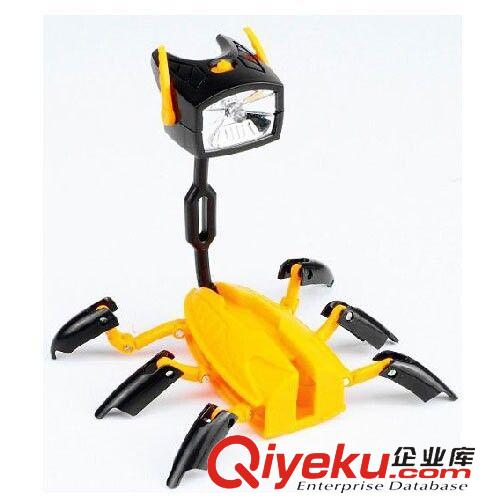 發光玩具 多功能折疊讀書 變形機器人 強光led小手電筒 創意促銷熱賣批發原始圖片2
