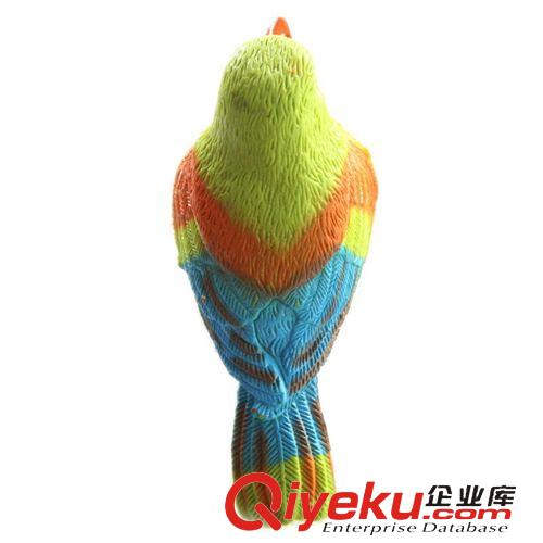 益智玩具 創(chuàng)意新款超袖珍的仿真聲控小鳥 會(huì)唱歌的小玩意 兒童玩具熱賣批發(fā)