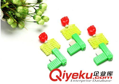 益智玩具 經典懷舊彈簧槍 搞怪整人魔術彈力伸縮 拳頭槍兒童小孩玩具槍批發