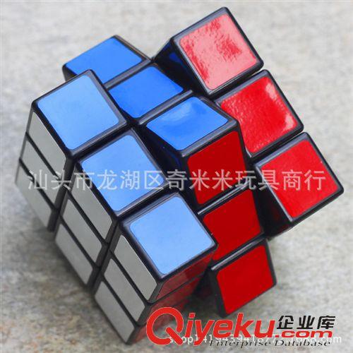 熱銷(xiāo)產(chǎn)品 【藍(lán)藍(lán)3階黑色魔方】標(biāo)準(zhǔn)三階魔方 黑底6色貼紙益智玩具 tj批發(fā)