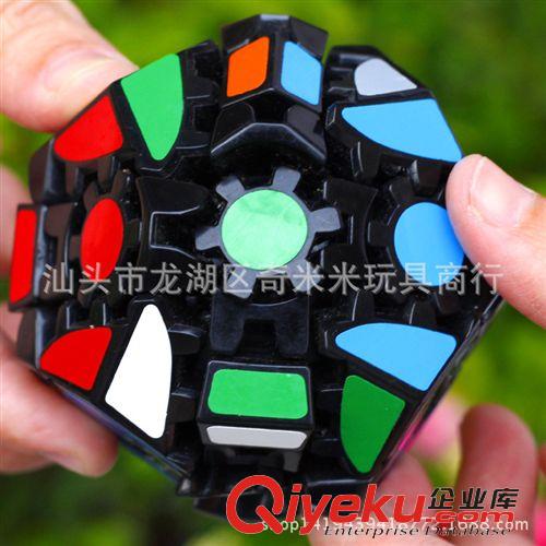 藍(lán)藍(lán)zp魔方 【藍(lán)藍(lán)zp齒輪五魔方簡(jiǎn)單版】藍(lán)藍(lán) 異形齒輪魔方益智玩具批發(fā)原始圖片3