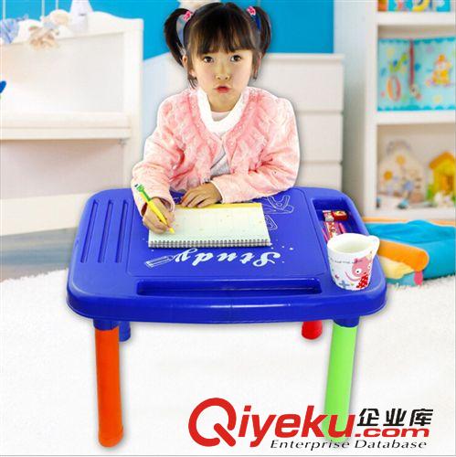 學習桌椅 批發創意多功能塑料兒童學習桌 學生寫字桌椅套裝977