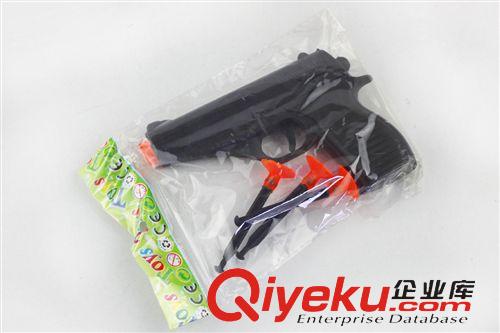 刀槍/軍事模型 【伙拼】兒童玩具熱賣品 男孩吸盤槍 針槍 玩具槍 地?cái)傌浽磁l(fā)