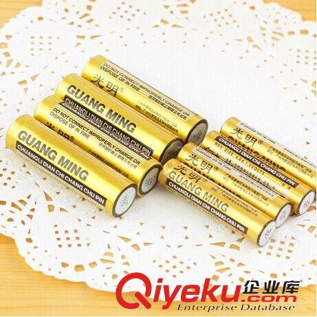 電池/玩具配件 光明zp5號堿性AAA電器電池 玩具 遙控器迷你風(fēng)扇通用干電池原始圖片2