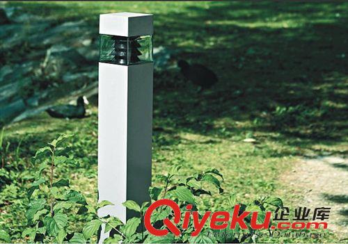 草坪燈 供應公園、小區(qū)專用草坪燈,不銹鋼草坪燈,廠家tj直銷草坪燈