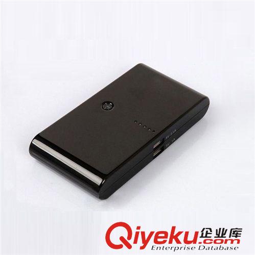 移動(dòng)電源 工廠直銷 太陽能移動(dòng)電源 2600mA移動(dòng)電源 手機(jī)充電寶批發(fā)