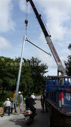 jc電子桿 專業(yè)制作電子jc桿（廣州市盈科機柜廠）廣州增城道路監(jiān)控桿