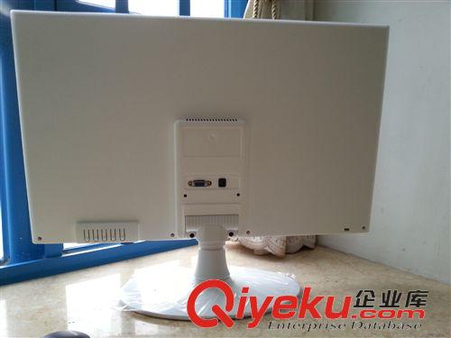 顯示器 工廠直銷 包郵 全新超薄22寸LED wm高清電腦顯示器   三年質(zhì)保