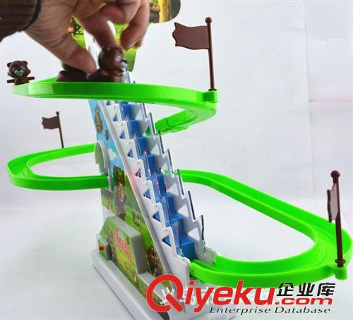 電動玩具 2013年龍年新產(chǎn)品 軌道玩具 電動階梯軌道 滑滑梯熊玩具原始圖片2