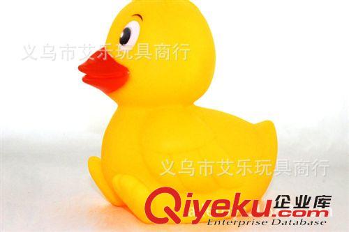 發(fā)泄玩具 夏天戲水捏捏響搪膠玩具 發(fā)泄大黃鴨玩具 帶BB叫 兒童洗澡必備原始圖片2