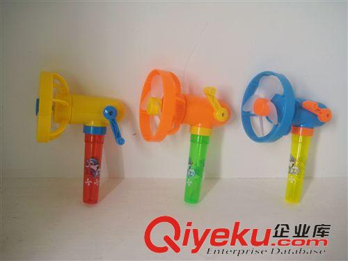 夏天玩具 可裝糖環(huán)保手搖風扇 迷你便攜式學生風扇 新品兒童風扇帶護罩原始圖片2