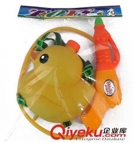 2014夏季爆品 廠家批發(fā) 背包式大黃鴨水槍  夏日戲水 漂流 沙灘玩水 地攤熱賣原始圖片3