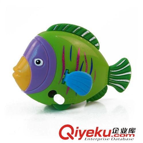 上鏈/發(fā)條類玩具 上鏈七彩魚 兒童發(fā)條玩具 嬰兒上鏈小玩具 會(huì)搖尾巴 發(fā)條小動(dòng)物原始圖片3