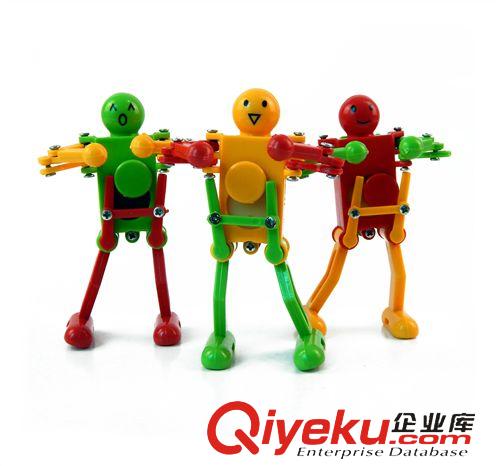 按年齡分類 批發(fā) 上鏈會跳舞機器人 發(fā)條可愛 有趣 兒童機器人模型 地攤熱銷原始圖片2