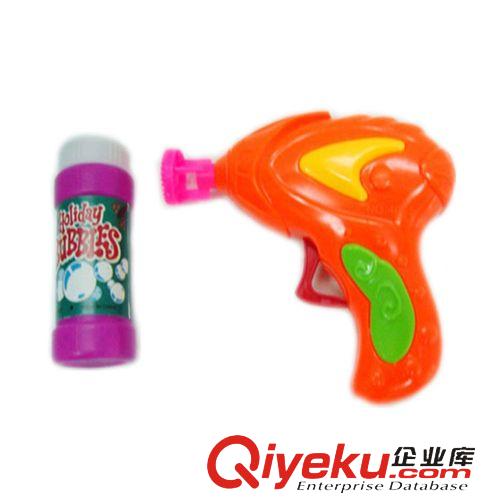 熱銷產(chǎn)品 廠家批發(fā)2013新品泡泡玩具 手動槍吸板玩具 泡泡槍塑料兒童玩具原始圖片2