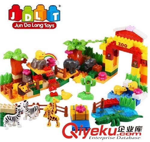 場景式積木 廠家直銷 小孩玩具兒童積木 塑料拼插積木家庭主題 益智趣味9587