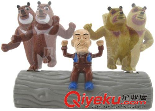 上鏈系列 熊出沒(méi)上鏈玩具 熊敲打光頭強(qiáng) 左右擺動(dòng) 地?cái)傌浽?上鏈系列 3958原始圖片3