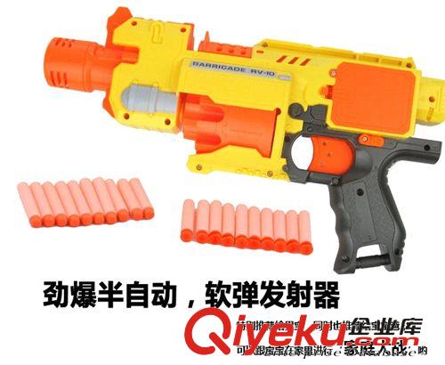 澤聰軟彈槍 澤聰（樂源）7004電動(dòng)軟彈兒童玩具槍 軍事裝備 CS仿真對(duì)戰(zhàn)機(jī)械槍