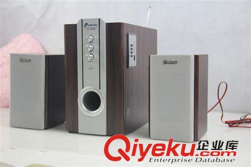 IPOD gd音箱 外貿(mào)575型2.1音箱 帶插卡 收音 全木結(jié)構(gòu) 三旋鈕調(diào)節(jié) 5寸低音喇叭